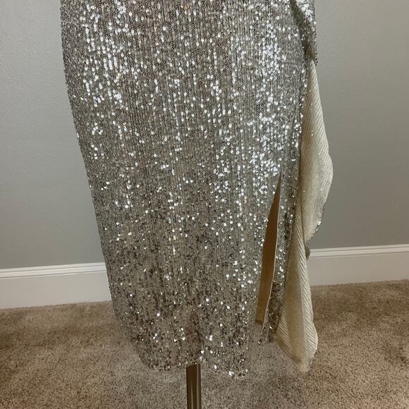 Aidan Mattox Sequined One Shoulder Ruffled Sheath Cocktail Dress Silver Size 12 - Picture 8 of 14